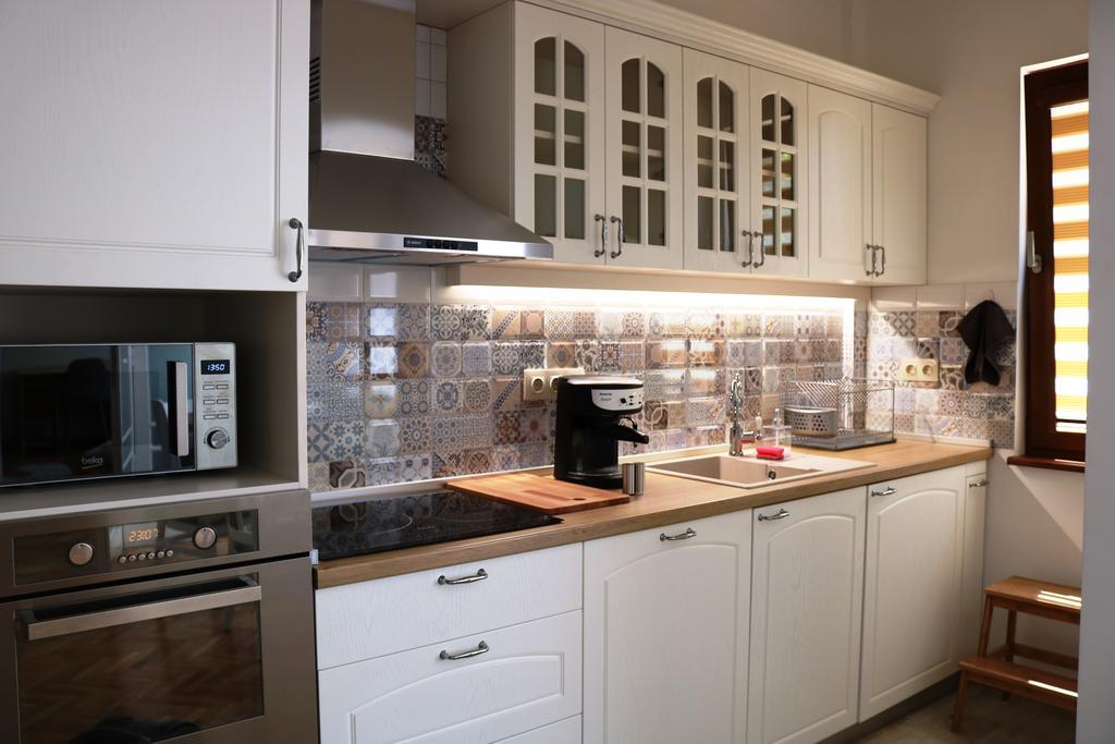 Central Varna Apartment - Lets4Holiday 외부 사진