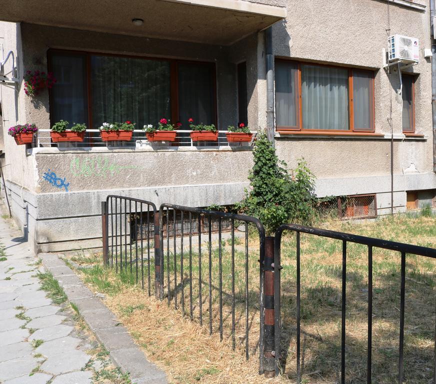 Central Varna Apartment - Lets4Holiday 외부 사진